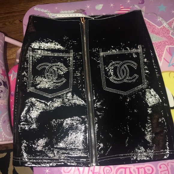 CHANEL Dresses & Skirts - Chanel skirt